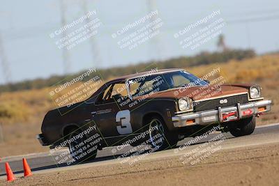 media/Oct-02-2022-24 Hours of Lemons (Sun) [[cb81b089e1]]/915am (I-5)/